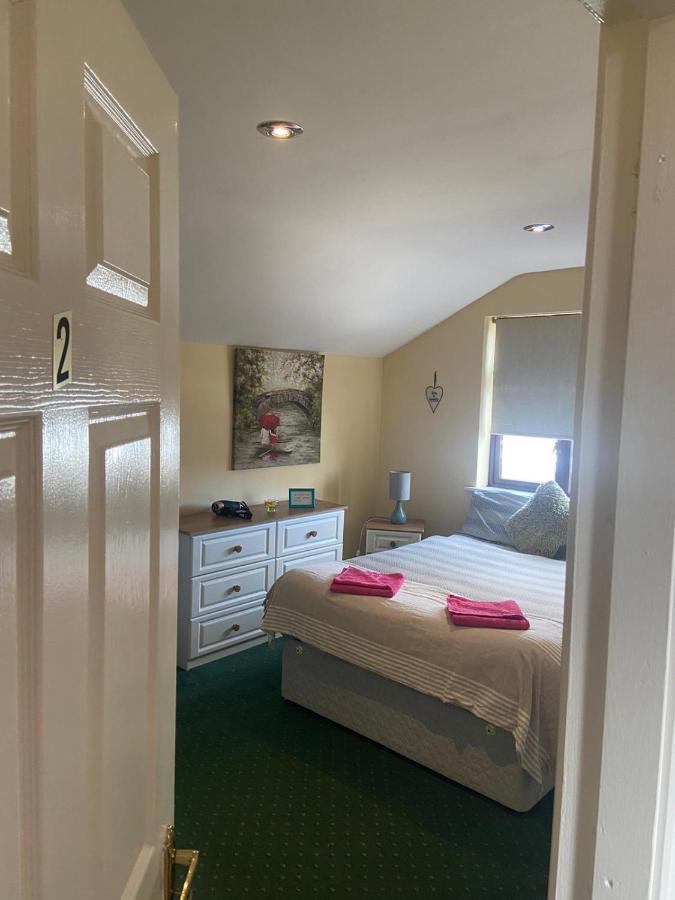 Edwards Cosy B&B Galway Exterior photo